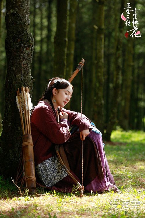 《三生三世十里桃花》杨幂古装戏服仙气十足