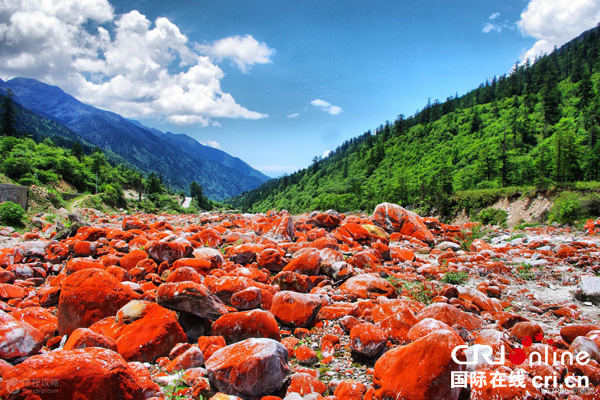 图片默认标题_fororder_4、燕子沟红石风光