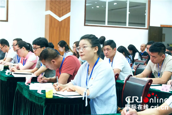 图片默认标题_fororder_2、培训会现场-中共白玉县委组织部-供图