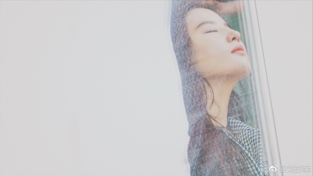 初恋脸女星长这样：刘亦菲陈妍希永远是校园女神