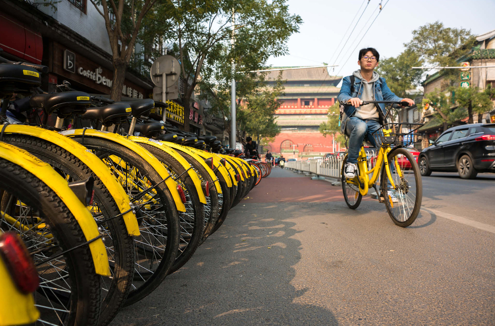 图片默认标题_fororder_北京街头的共享单车