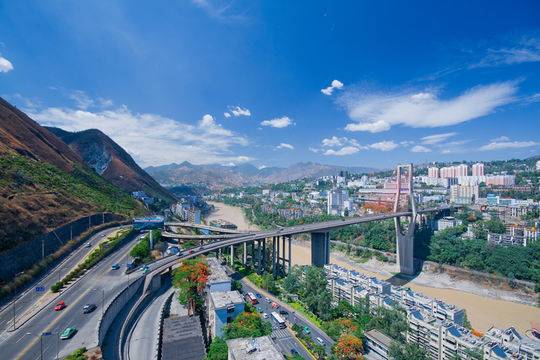 （导航攀枝花，移动端）书记访谈 | 攀枝花市委书记李建勤：全力做好“钒钛、阳光”两篇文章，为推动治蜀兴川再上新台阶贡献攀枝花力量