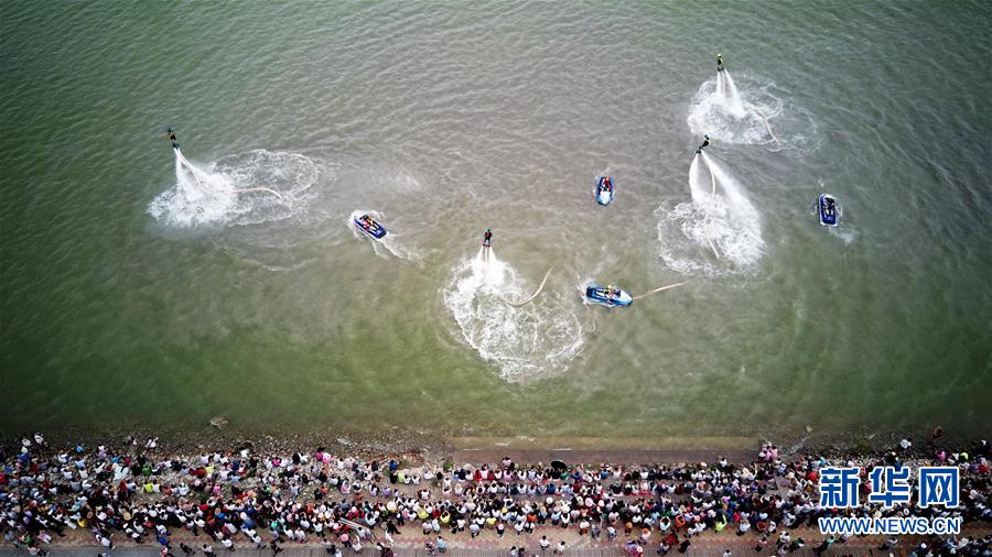 宁夏：全民健身——“游沙玩水”感受水上运动魅力