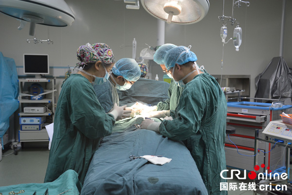 图片默认标题_fororder_手术现场