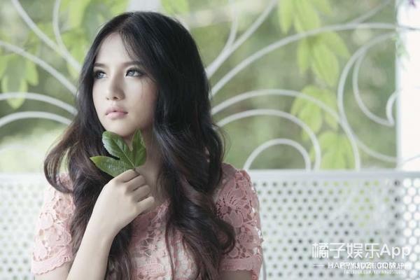 越南女神撞脸刘亦菲 被标榜小刘亦菲她们真像吗