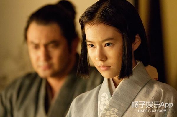 越南女神撞脸刘亦菲 被标榜小刘亦菲她们真像吗
