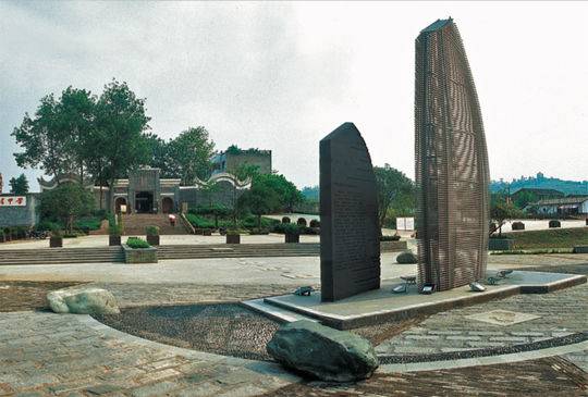 （导航宜宾）封面新闻在李庄举行宜宾频道开通仪式 中央、省市媒体再次聚焦李庄