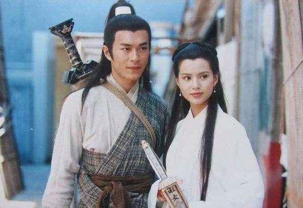 两版杨过相遇 古仔的表情绝对亮了