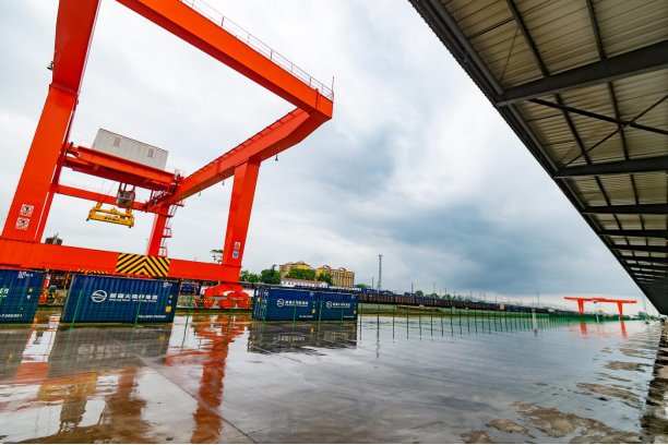 （导航德阳）德阳国际铁路物流港：打通南向物流新通道