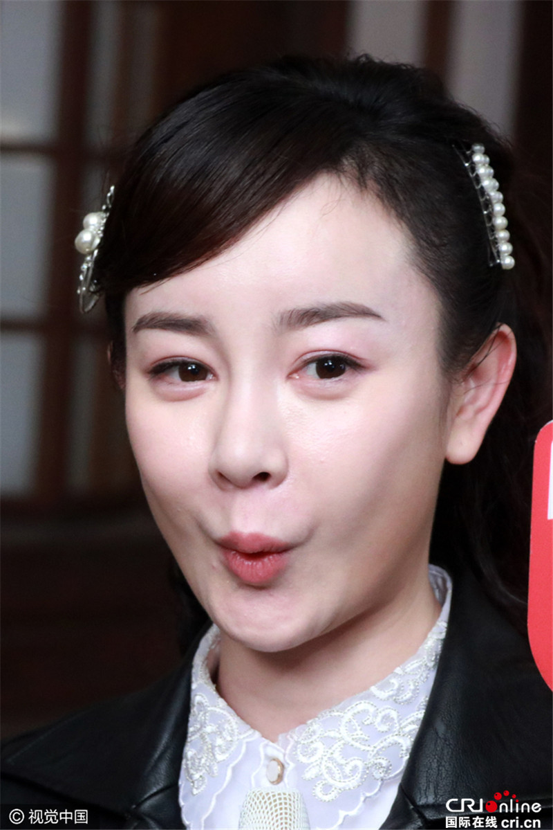 张檬对自己做了什么?昔日女神脸部僵硬大变样