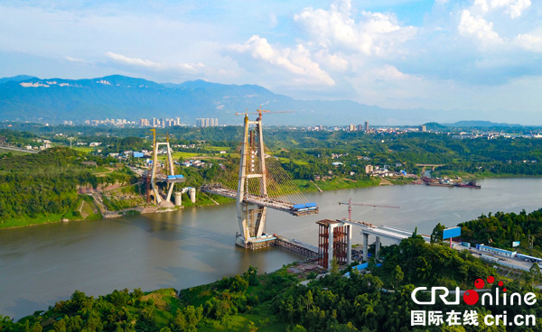 图片默认标题_fororder_正在建设中的清溪口大桥