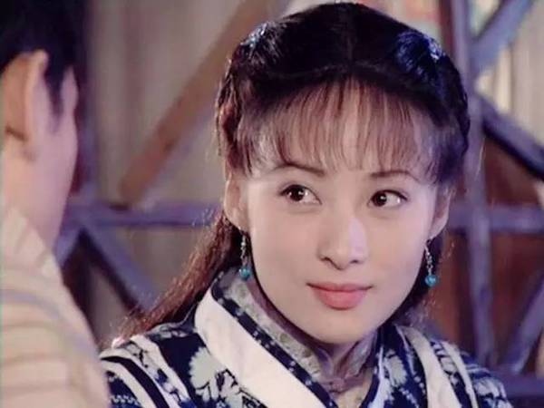 没有锥子脸 好怀念曾经那个纯天然的美人时代