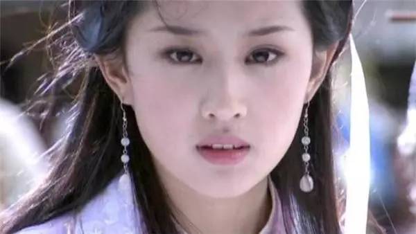 没有锥子脸 好怀念曾经那个纯天然的美人时代