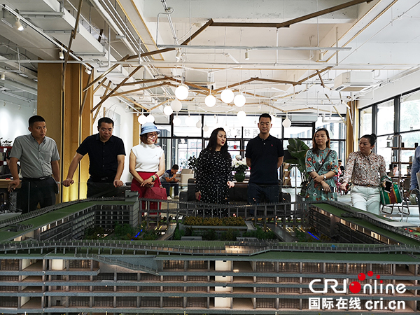 图片默认标题_fororder_知名澳商访问团考察青羊文创产业（成都青羊区委宣传部-供图）-(2)