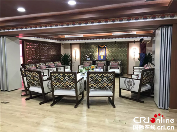 图片默认标题_fororder_2、独具特色的中国工商银行九寨沟分行（九寨沟县委宣传部-供图）