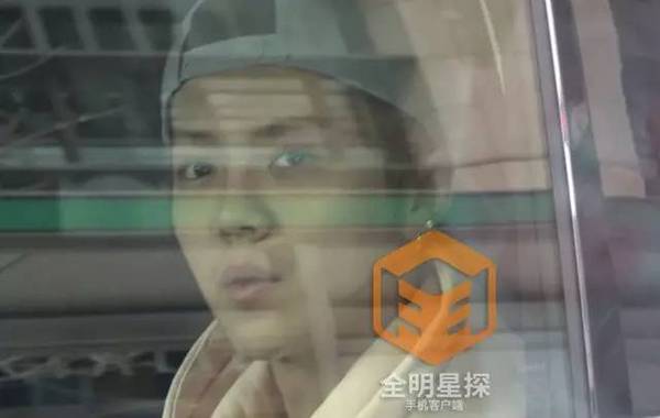鹿晗与神秘地陪同游东京3小时 还惹出了大动静