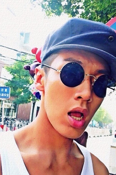 赵丽颖李沁杨幂陈晓 明星自拍谁最虚伪?[9]