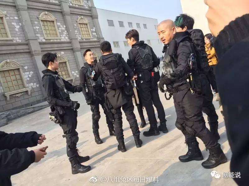 刘能上综艺了！竟让还和陈伟霆吴磊吴亦凡站一起！
