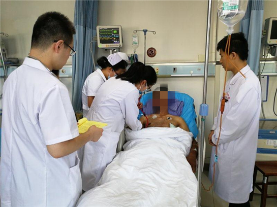 西安市中医医院急诊科成功抢救“热射病”患者