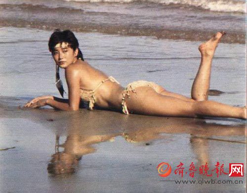 看过林青霞的脚 这图片告诉你林青霞的脚有多美