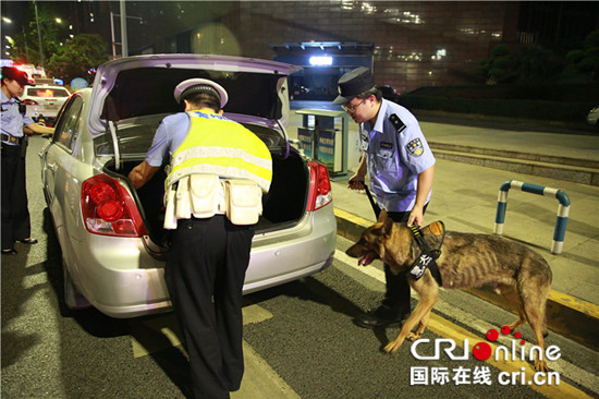 【法制安全】重庆巴南警方开展大清查整治行动