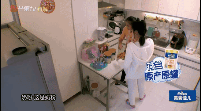 包文婧当妈也是为难孩子了 但她毕竟是妈妈