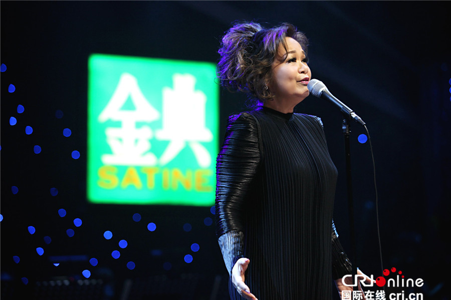 杜丽莎深刻演绎时代金曲 直言《假如》意义重大