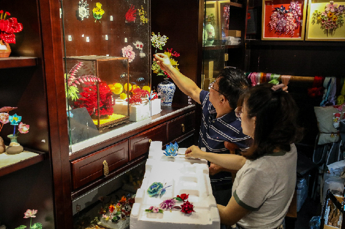 南京绒花：发间簪花，绽放在清宫剧中的非遗珍萃