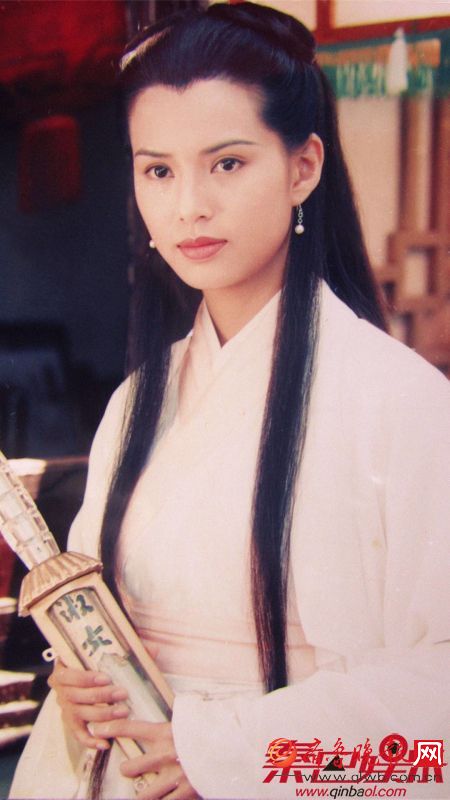 baby小龙女造型曝光 和陈妍希版一样却毫无仙气