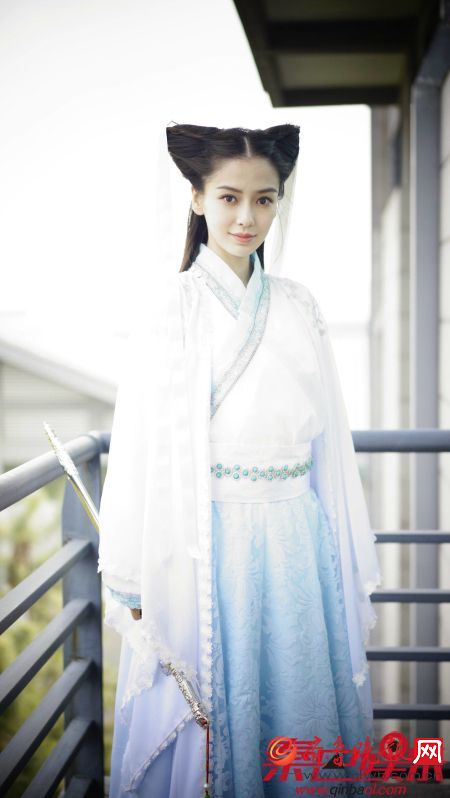 baby小龙女造型曝光 和陈妍希版一样却毫无仙气