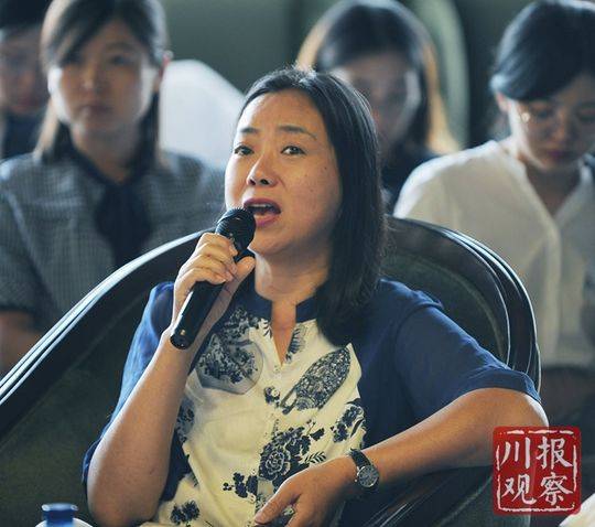 （导航成都）“大熊猫文化国际传播分享会”举行 大熊猫是“为国卖萌”的