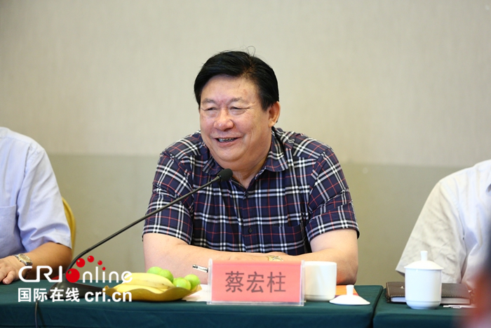 《中国酒曲制作技艺大全》编委首次会议在宜昌召开