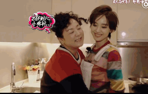 “花少3”背后：娜扎竟是吃货 宋祖儿家比厕所乱