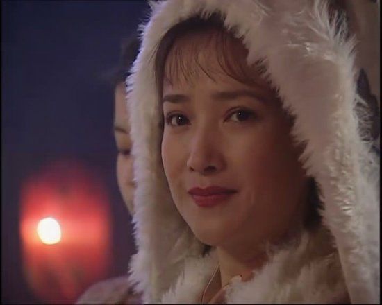 女星古装同角色美貌PK：郑爽艳俗杨幂娇嫩佟丽娅惊艳