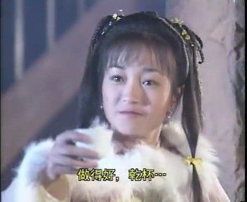 女星古装同角色美貌PK：郑爽艳俗杨幂娇嫩佟丽娅惊艳