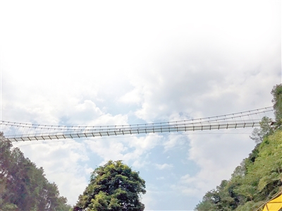【行游巴渝 图文】西南最长玻璃桥亮相重庆迎龙峡