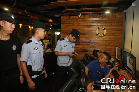 【法制安全】重庆九龙坡警方提前筹划 全警动员为师生护航