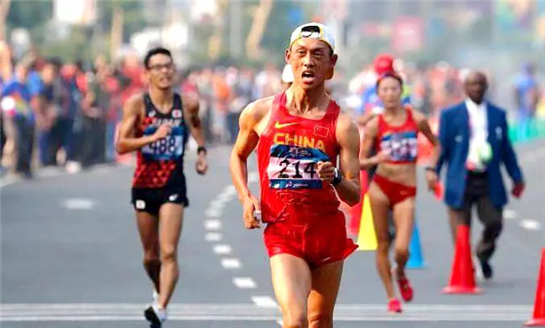西安体育学院运动员王凯华喜获亚运会田径男子20公里竞走金牌