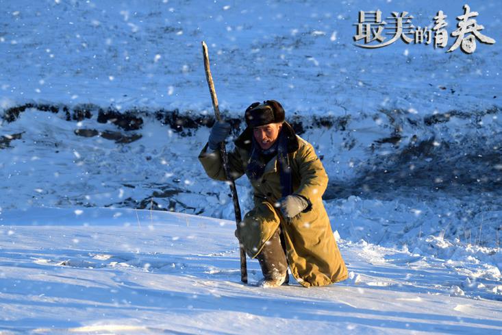 贾宏伟《最美的青春》收官 塑造铁骨柔情完美硬汉