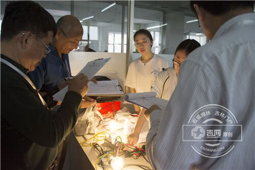 吉林省大学生电子设计竞赛举行
