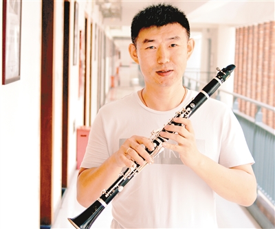 【科教 图文】去年清华今年北大 单簧管老师的“造才记”