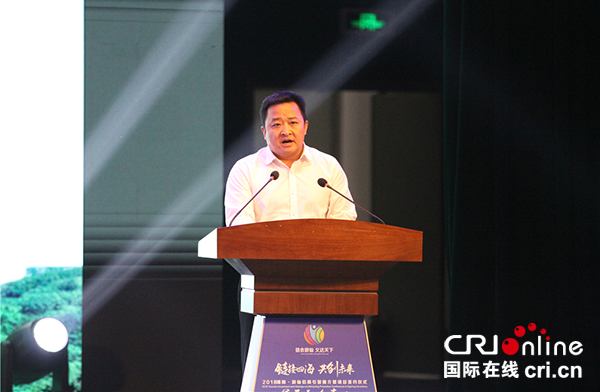 图片默认标题_fororder_游仙区委书记江彬致辞（摄影：王一梦）