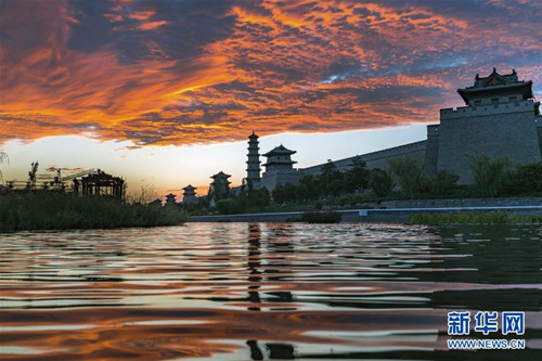 เมืองโบราณที่แสนงามยามสายัณห์