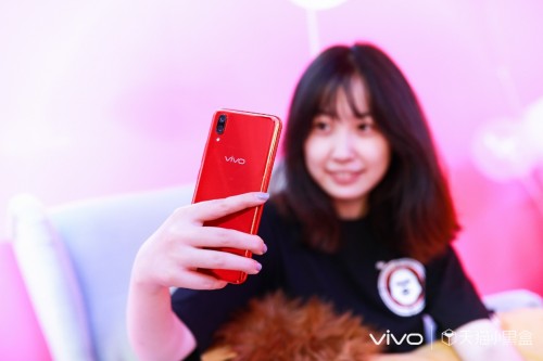 vivo X23天猫小黑盒914首发 开启30天超级新品计划