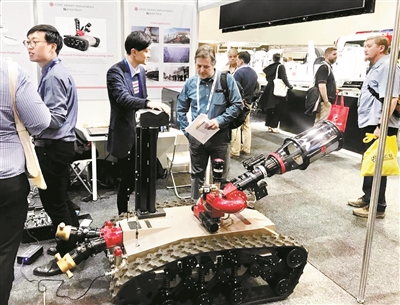 “洛阳造”机器人被誉为“消防的未来”