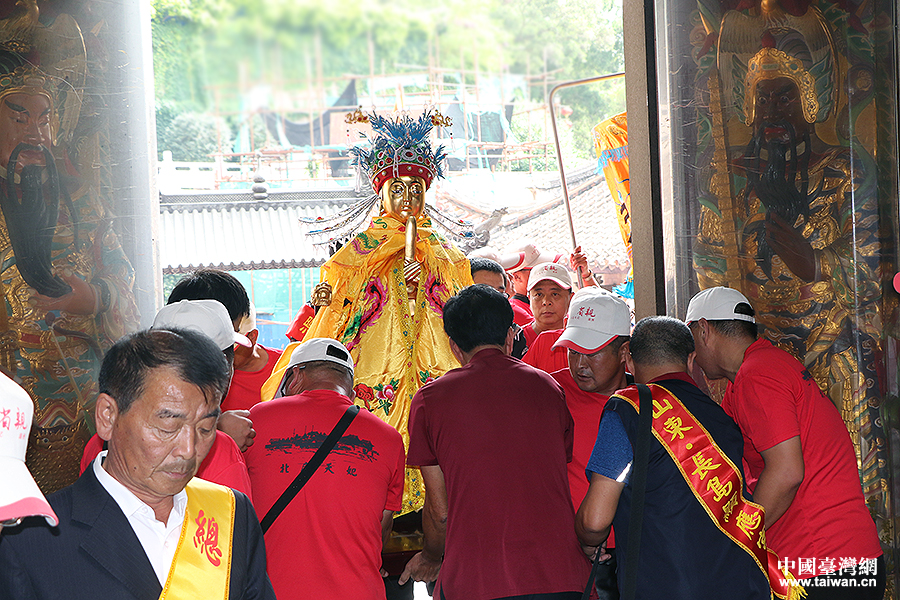 八百九十三年頭一次 長(zhǎng)島顯應(yīng)宮媽祖金身回鄉(xiāng)省親