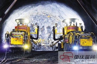 【聚焦重庆】郑万铁路重庆段小三峡隧道掘进6119米