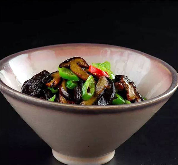 อาหารจานเด็ดจากเห็ดป่ายูนนาน