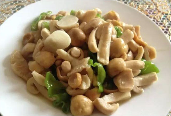 อาหารจานเด็ดจากเห็ดป่ายูนนาน