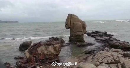 深圳"天长地久石"被台风山竹拆散?管理处:确实毁了